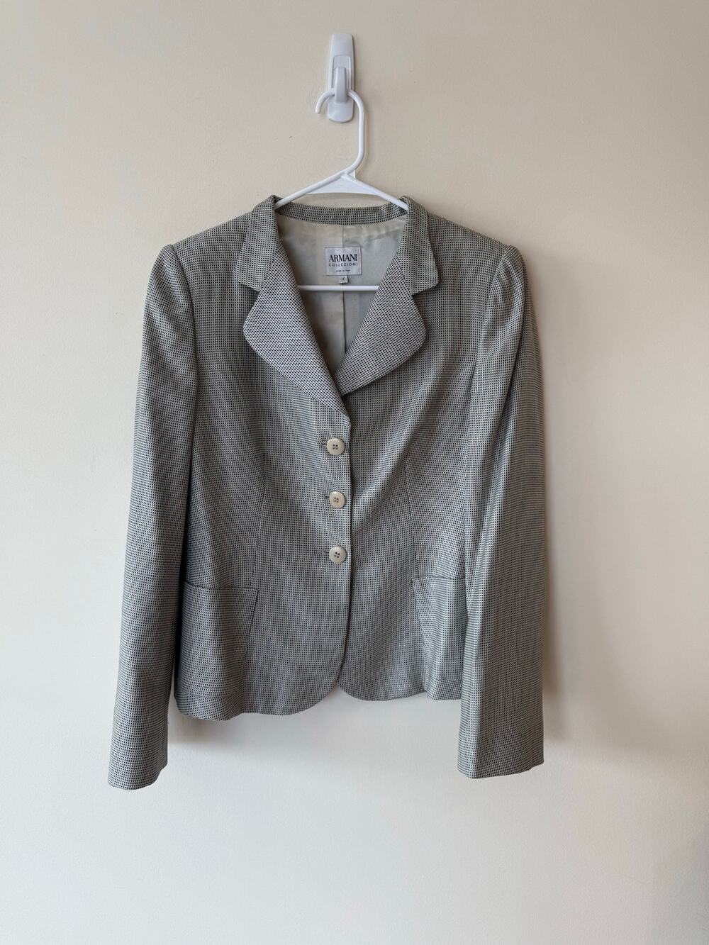 Armani Collezioni Blazer Jacket Women's Size 8 Gray Houndstooth Notch Lapel